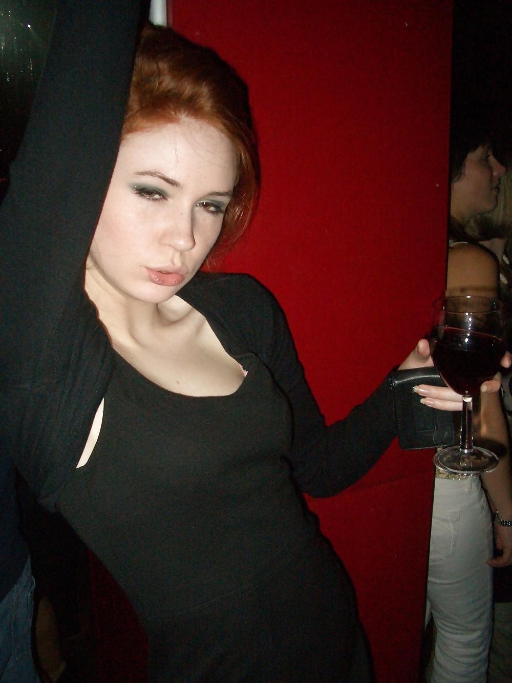25P Karen Gillan Collection (With Fakes)