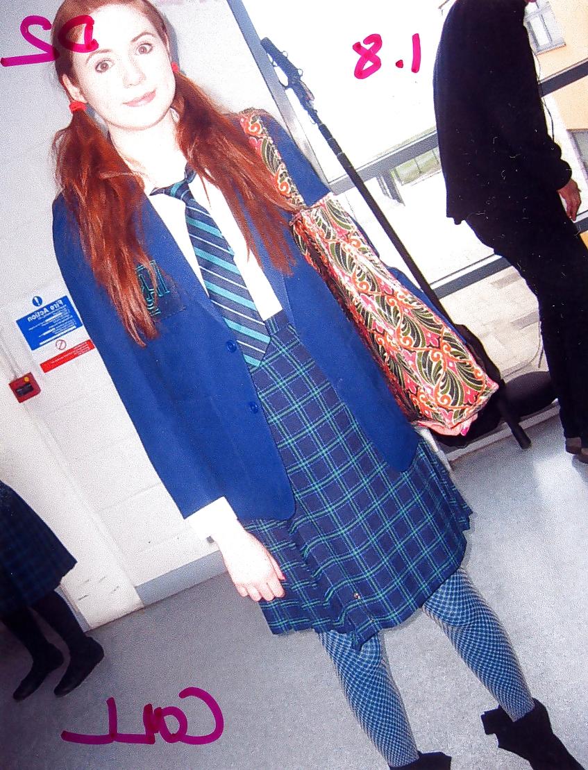 25P Karen Gillan Collection (With Fakes)