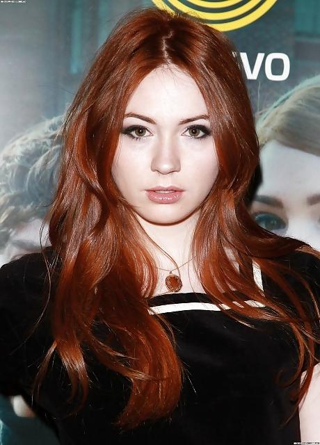 25P Karen Gillan Collection (With Fakes)
