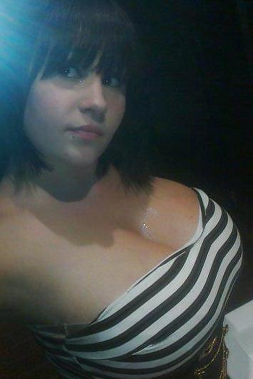25P Dark hair, big boobs