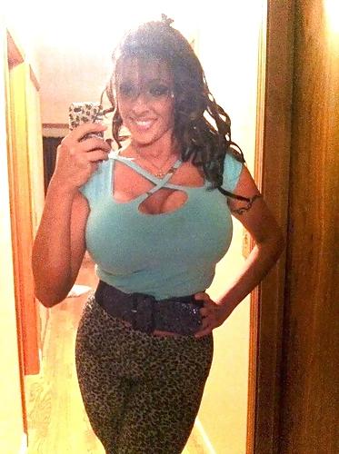 25P Dark hair, big boobs