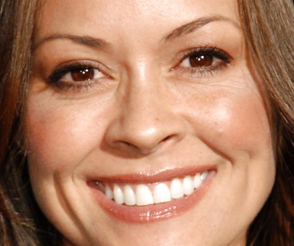 25P Celebrity close ups