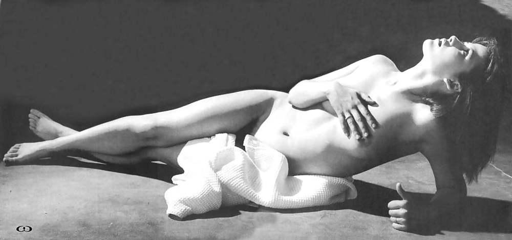 25P Sophie Marceau (Nue)