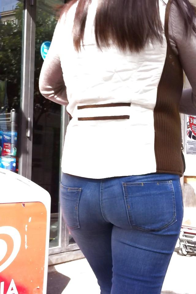 16P BEST ASSES - street 7 (comment please)