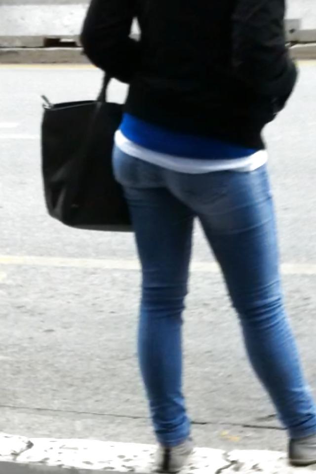 15P BEST ASSES - street 8 (comment please)