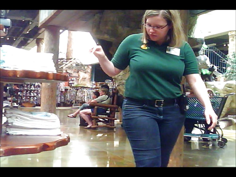 15P Chubby Blonde Store Clerk