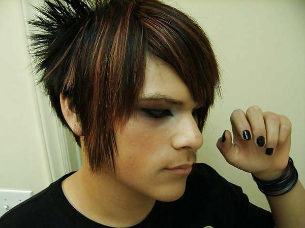13P Different emo hairstyles