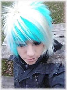 13P Different emo hairstyles