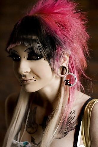 13P Different emo hairstyles