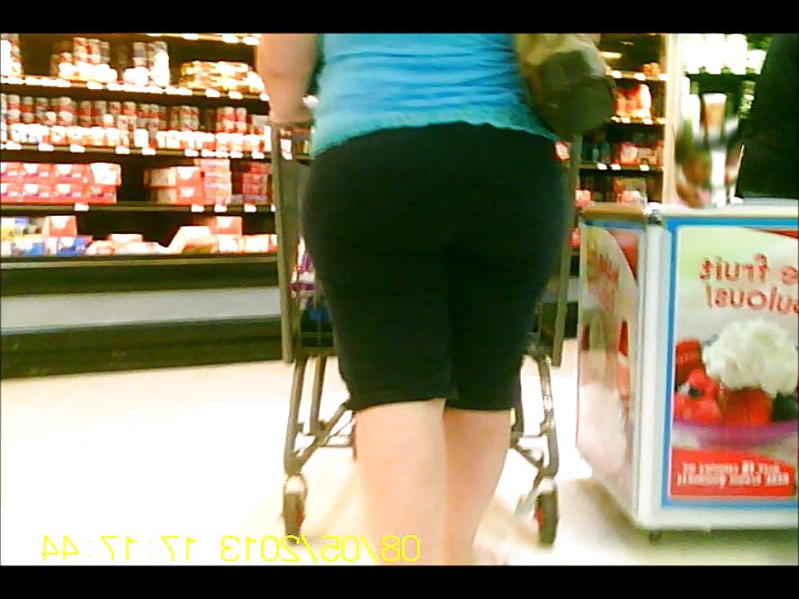 18P BBW Tattooed MILF Fat Ghetto Booty