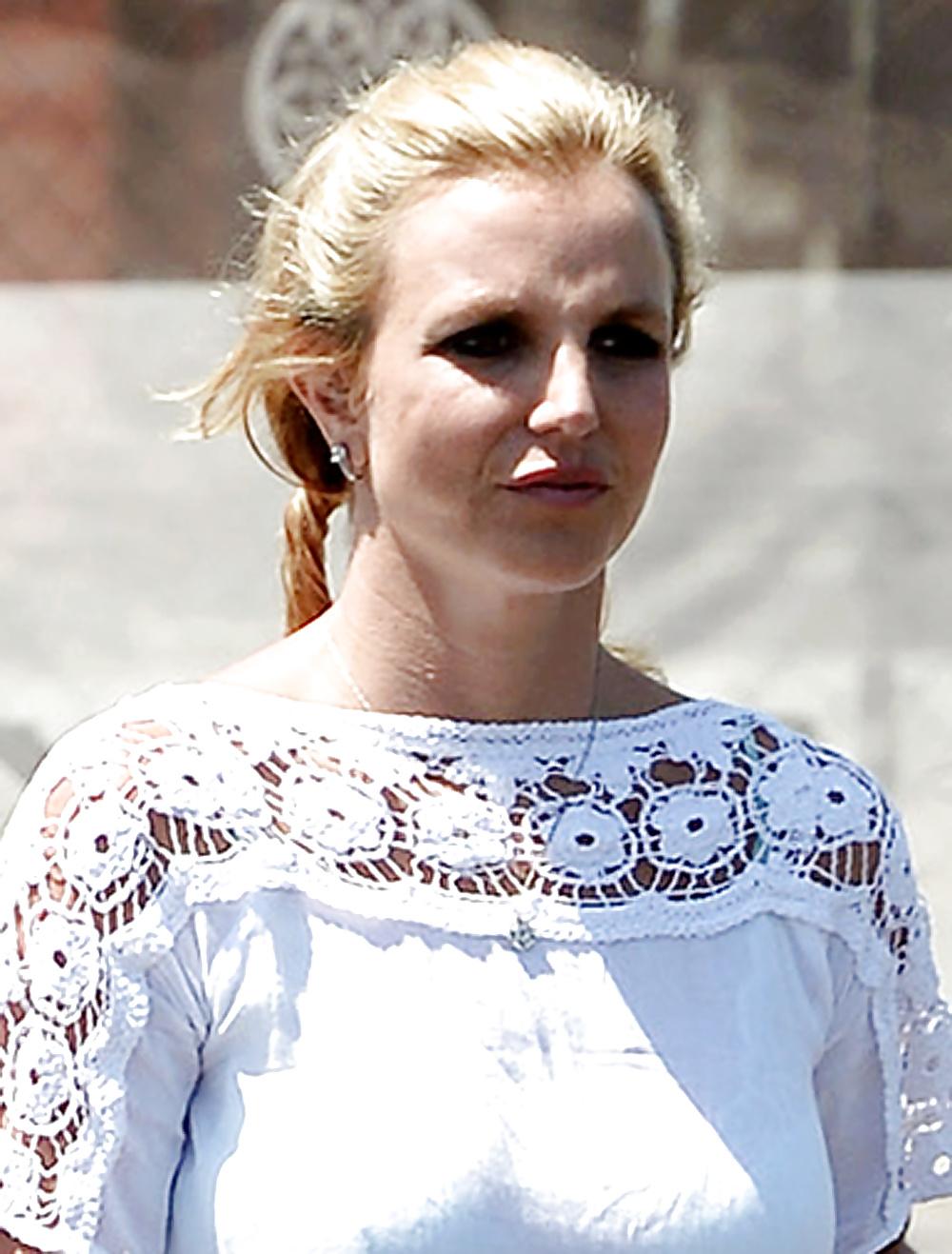 25P Britney Spears