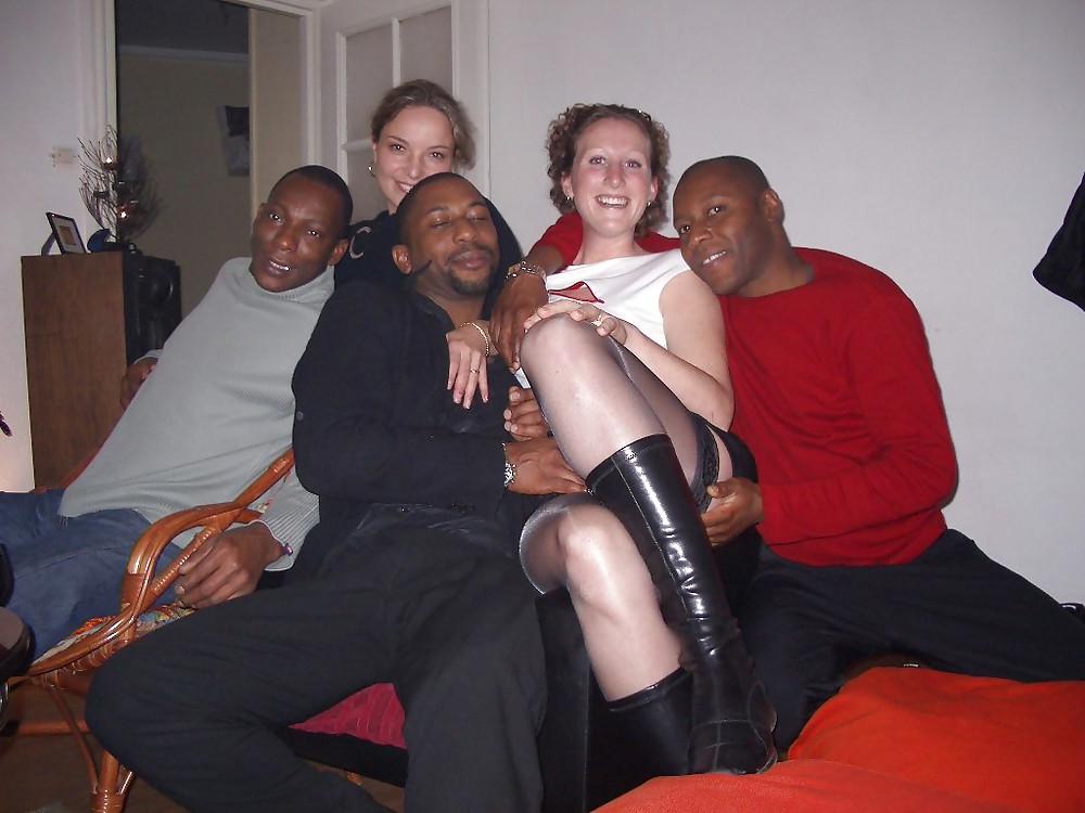 25P Swingers Pleasure