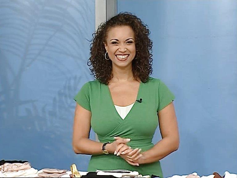 25P Shopping TV Babes - Astrid Van Der Staaij