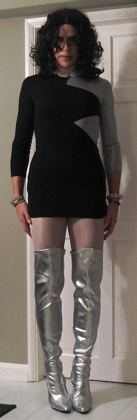 4P Thigh high silver boots