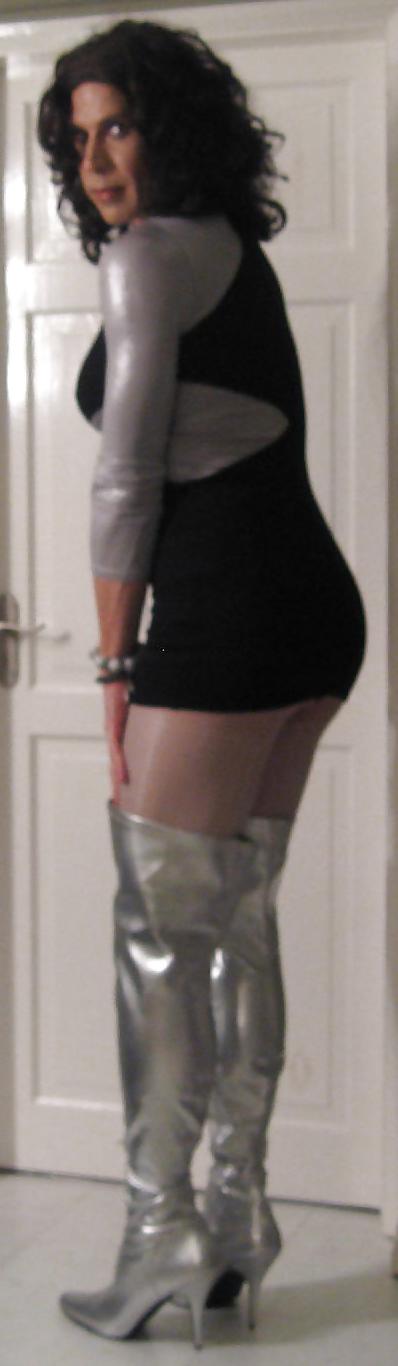 4P Thigh high silver boots