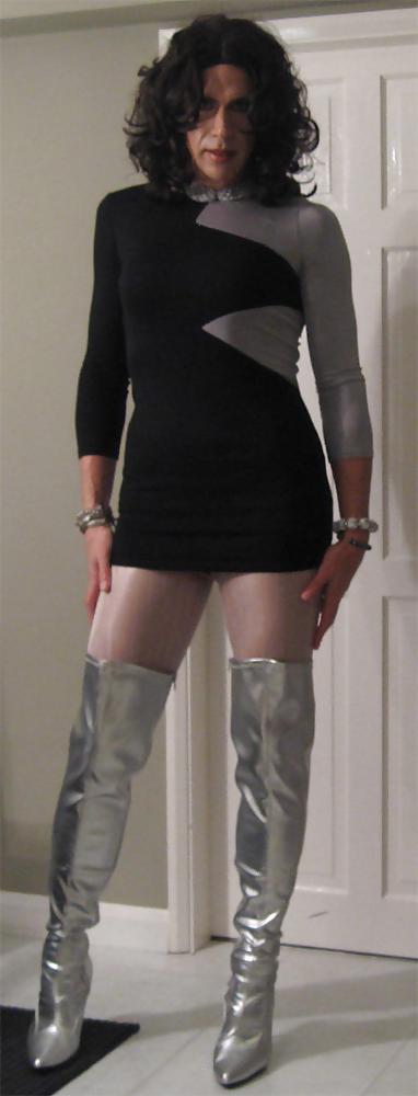 4P Thigh high silver boots