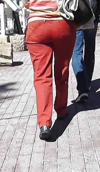14P German Mature Street Booty