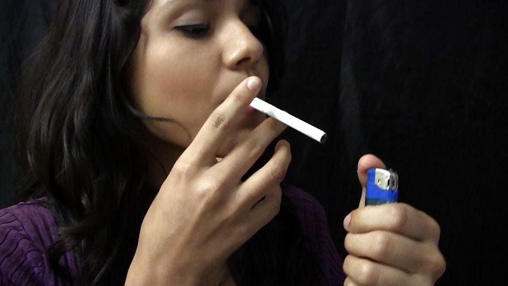 15P Women big boobs smoking