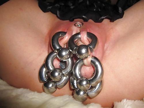 21P Pierced pussy II