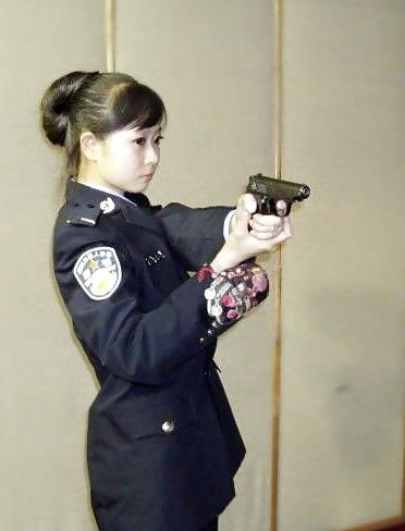25P Chinese policewoman fucked by boss