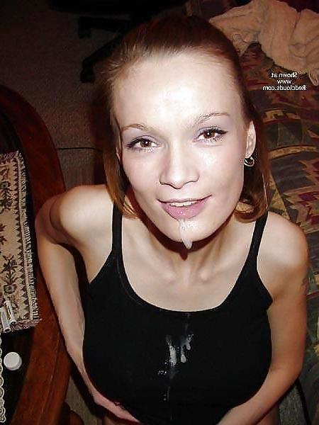 25P Cum on clothes.  good resolution.