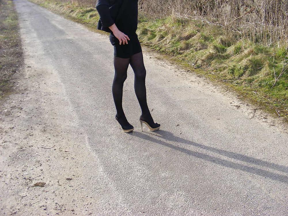 25P High heels and stockings
