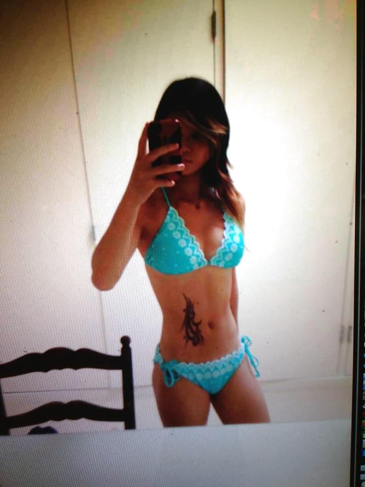 18P Girl sexted me plus pics of step moms panties :)