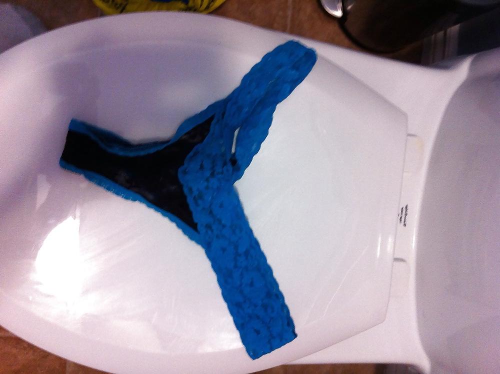 18P Girl sexted me plus pics of step moms panties :)
