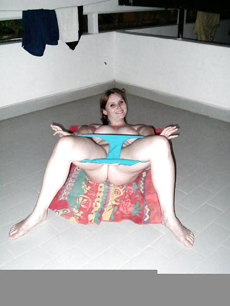 15P Teen girlfriend strips on the balcony