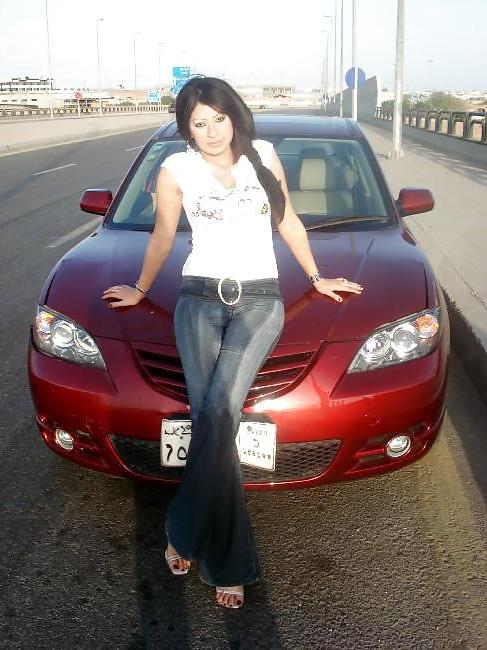 25P Arab hot girls 
