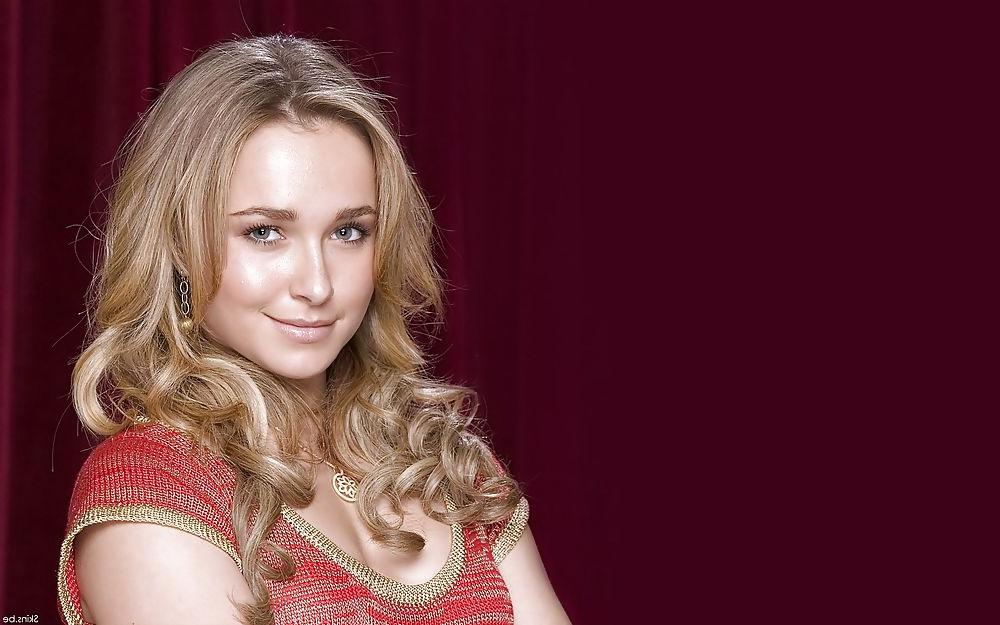 25P Hayden Panettiere mega collection 4 