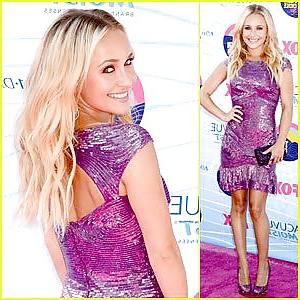 25P Hayden Panettiere mega collection 4 