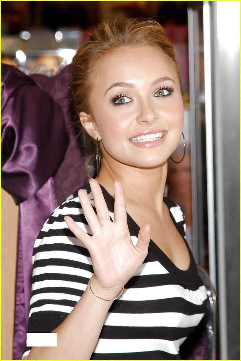 25P Hayden Panettiere mega collection 4 