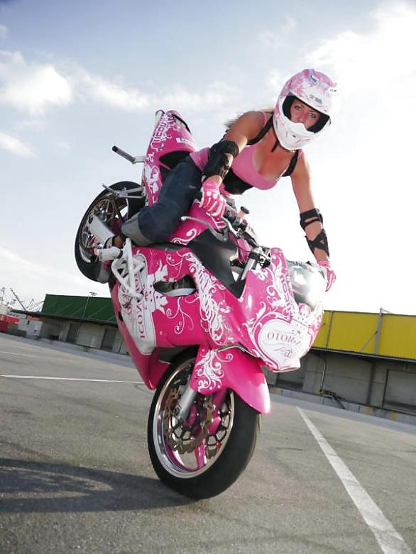 25P Girls with bike 1