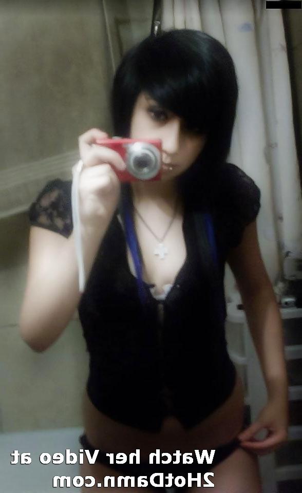 9P Cute Teen Emo