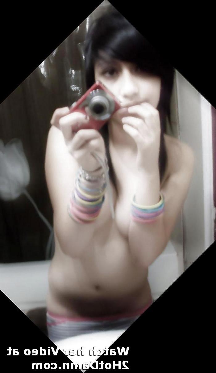 9P Cute Teen Emo