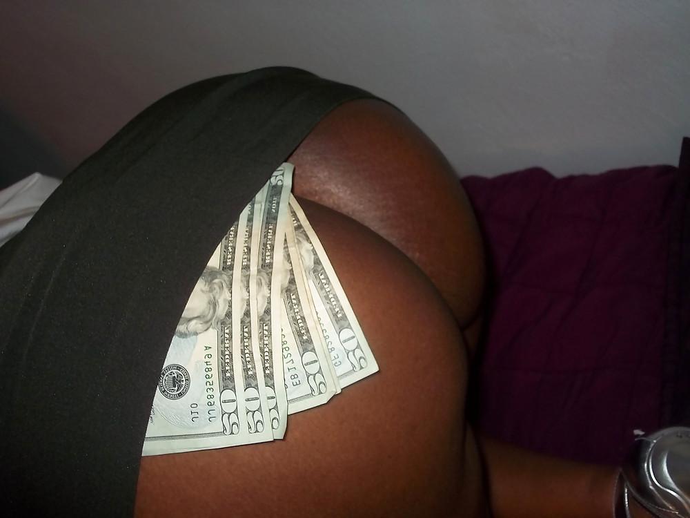 25P Big Booty Mature Hairy Pussy!!!