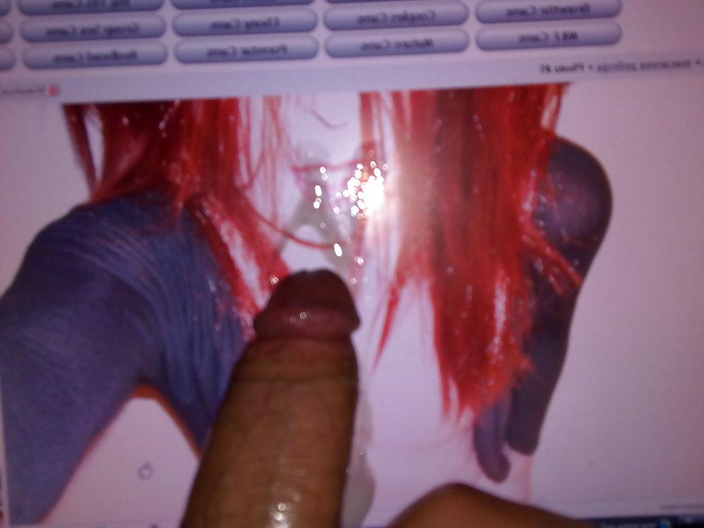 4P I tribut for a little sexy crossdresser