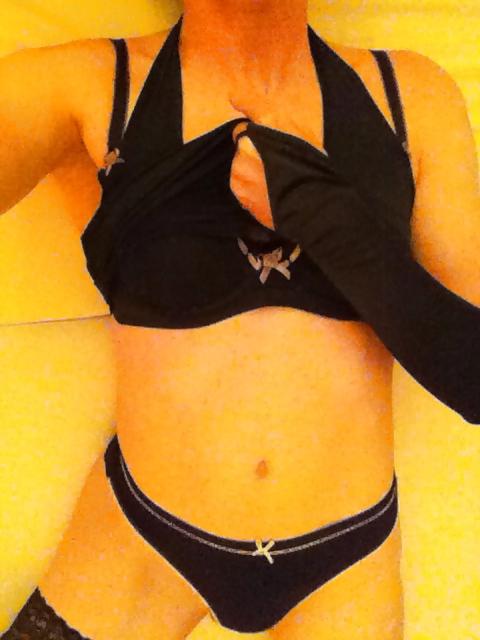 7P Amateur crossdresser 