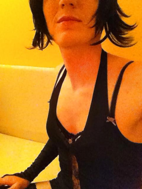 7P Amateur crossdresser 