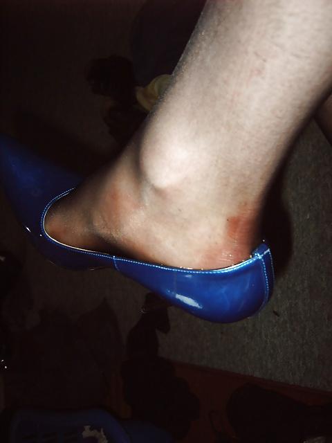 14P Stockings and High heels