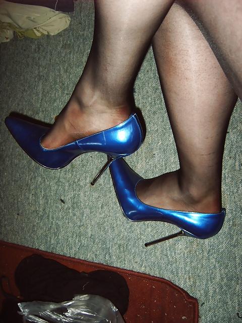 14P Stockings and High heels