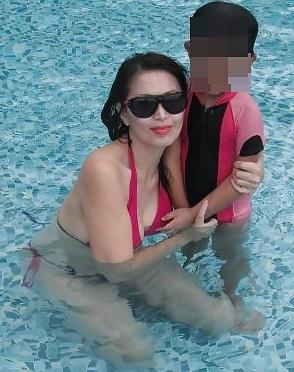 19P Bosohan ang hotmama na pinay