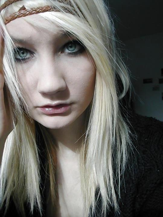 25P EMO