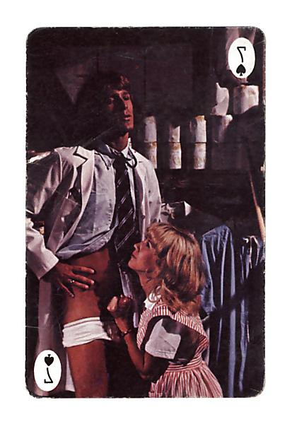 25P Vintage erotic playing cards (unfortunately incomplete)