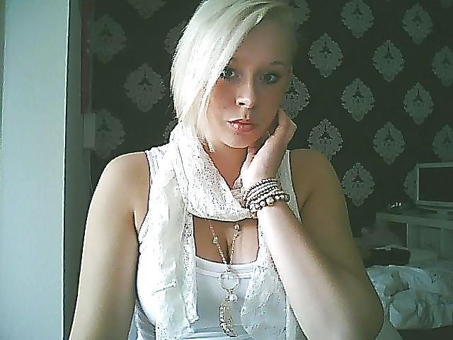 12P German Girl 8