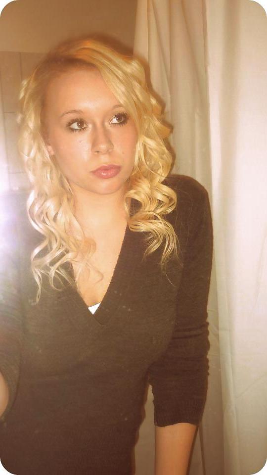 12P German Girl 8