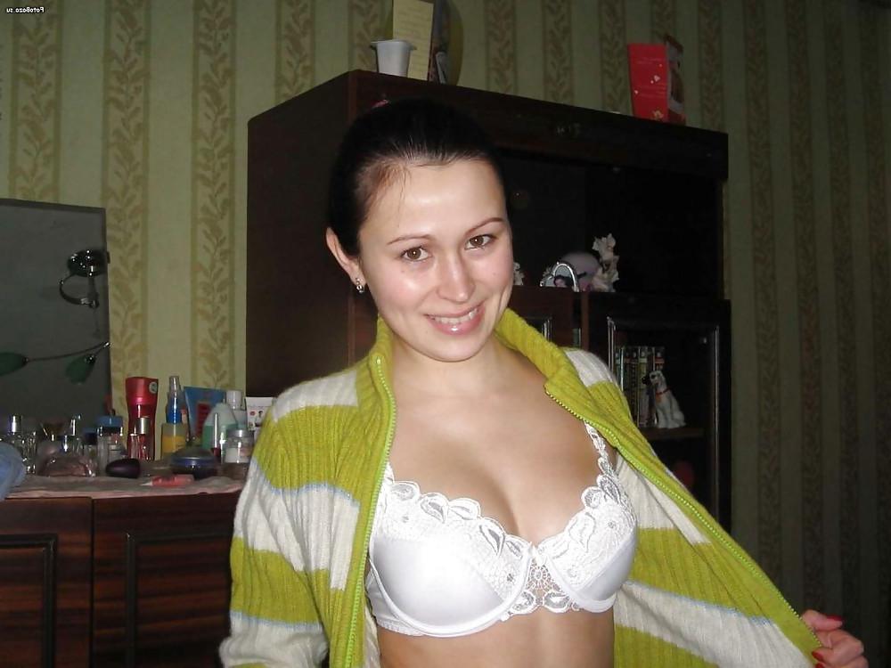 21P Bra Babes