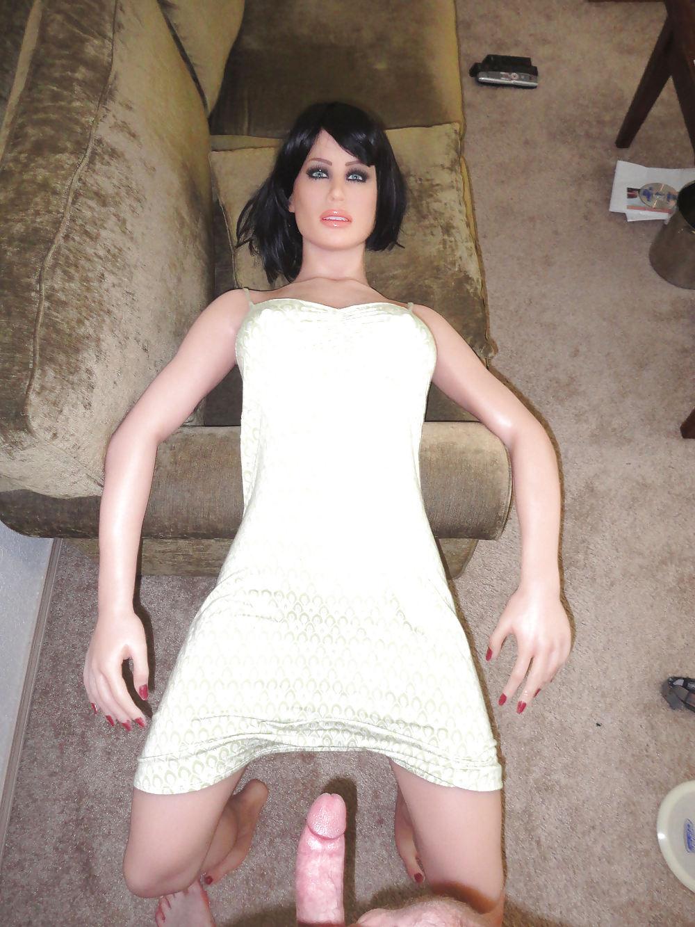 25P RealDoll Pics Found on the Internet