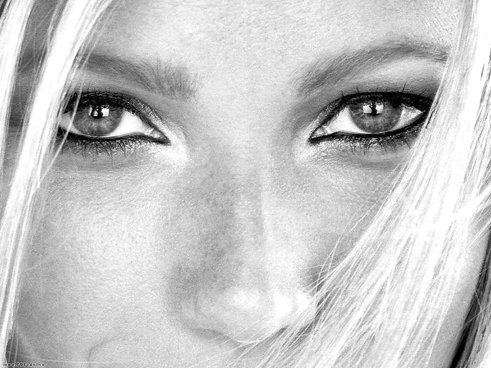 25P Gwyneth Paltrow mega collection